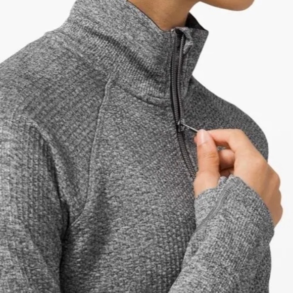 NWOT LULULEMON SOLD OUT ENGINEERED WARMTH HALF ZIP - Picture 1 of 6